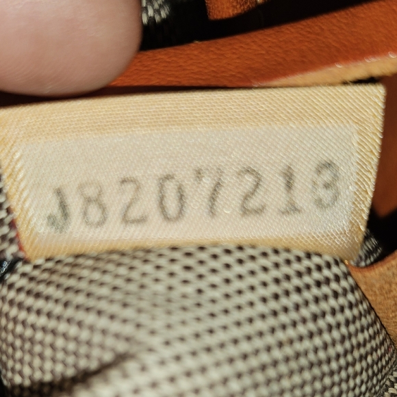 Vintag Dooney & Bourke florentine tote - Picture 11 of 17